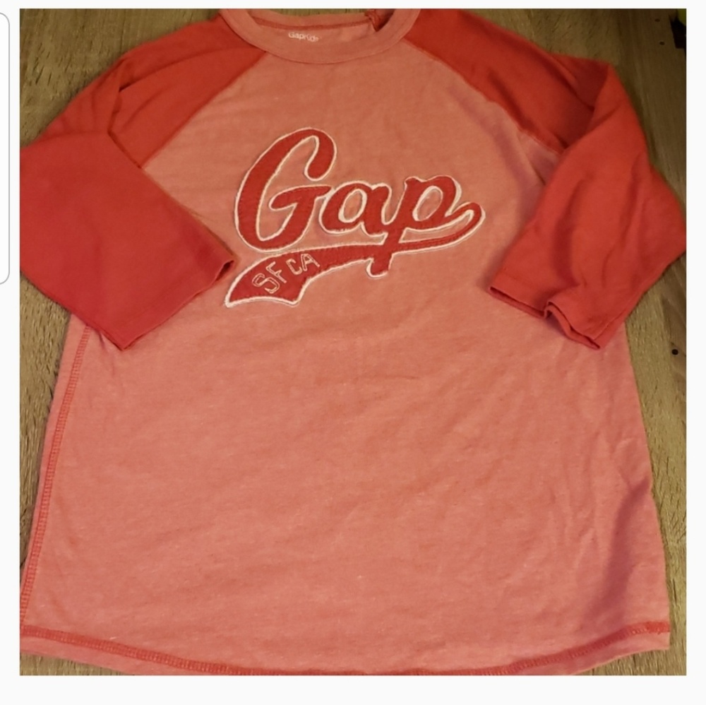 $2 w/ bundle! Boys Gap 3/4 Sleeve Red Shirt